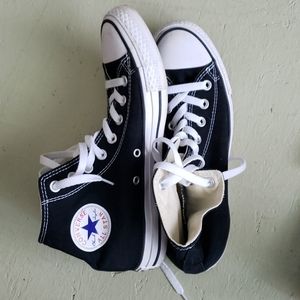 Black Converse High-Tops